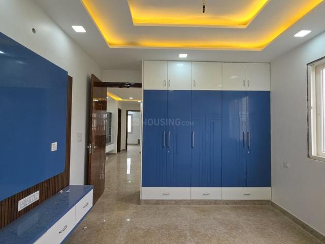 Flat for rent in North West Delhi, Deri