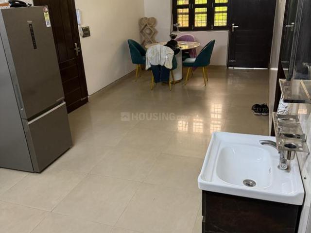 Flat for rent in North West Delhi, Deri