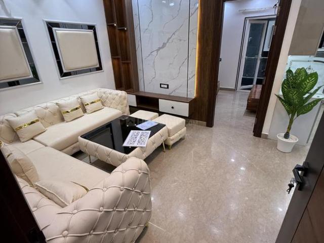 Flat for rent in North West Delhi, Deri