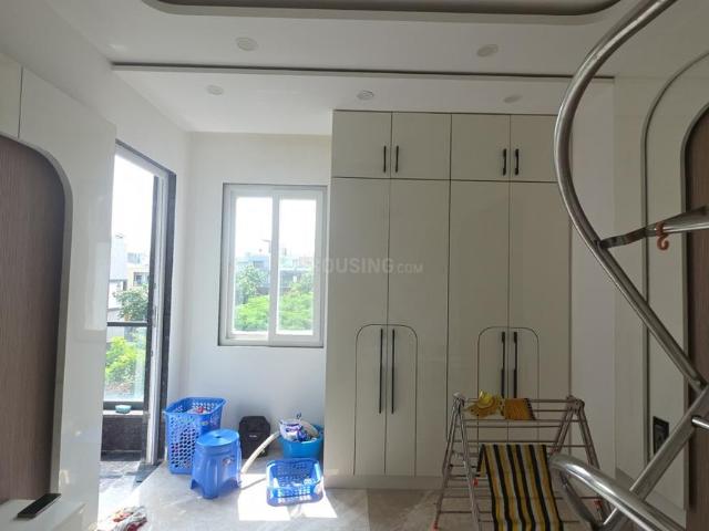 Flat for rent in Pitampura, Delhi