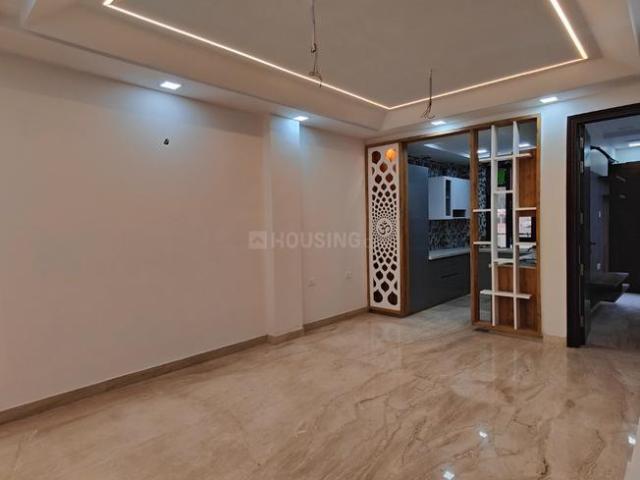 Flat for sale in North West Delhi, Deri