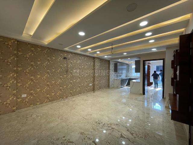 Flat for sale in North West Delhi, Deri