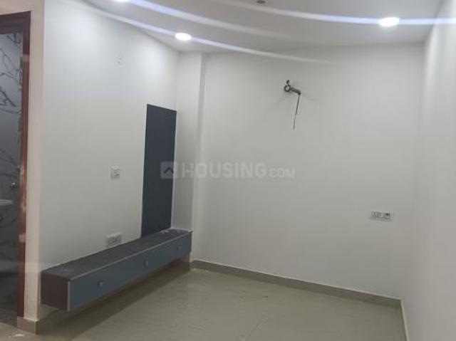 Flat for sale in North West Delhi, Deri