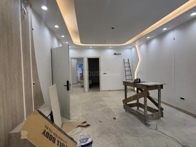Flat for sale in North West Delhi, Deri