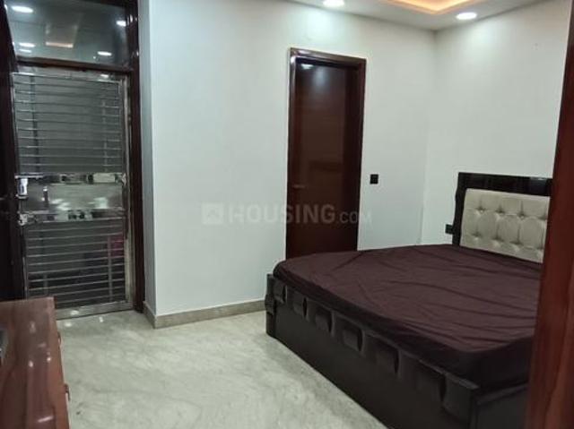 Flat for sale in North West Delhi, Deri