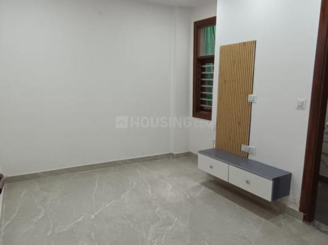 Flat for sale in North West Delhi, Deri
