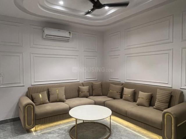 Flat for sale in North West Delhi, Deri