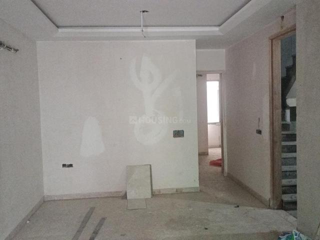 Flat for sale in North West Delhi, Deri