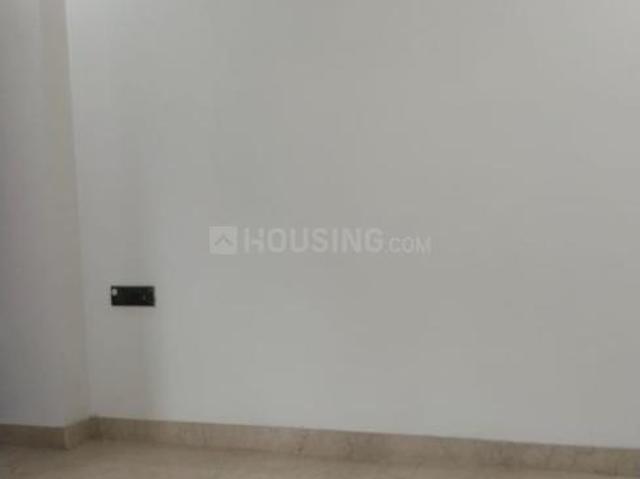 Flat for sale in North West Delhi, Deri