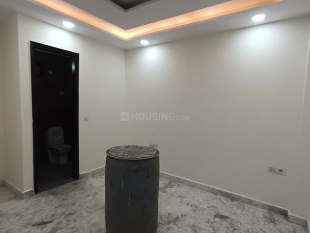 Flat for sale in West Delhi, Deri