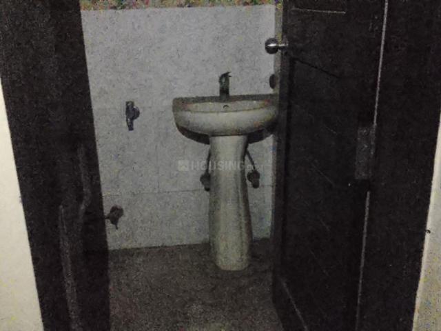 Flat for sale in North West Delhi, Deri