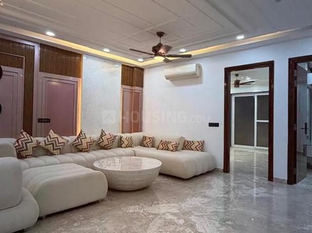 Flat for sale in North West Delhi, Deri