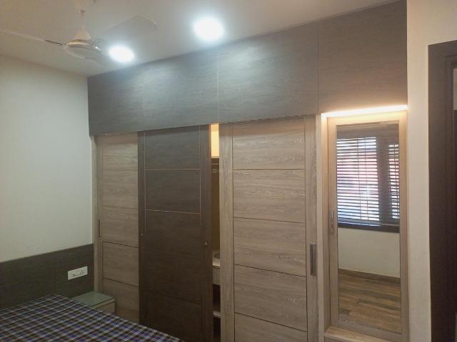 Flat for sale in North West Delhi, Delhi