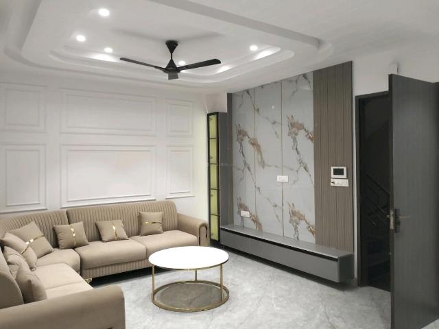 Flat for sale in North West Delhi, Deri