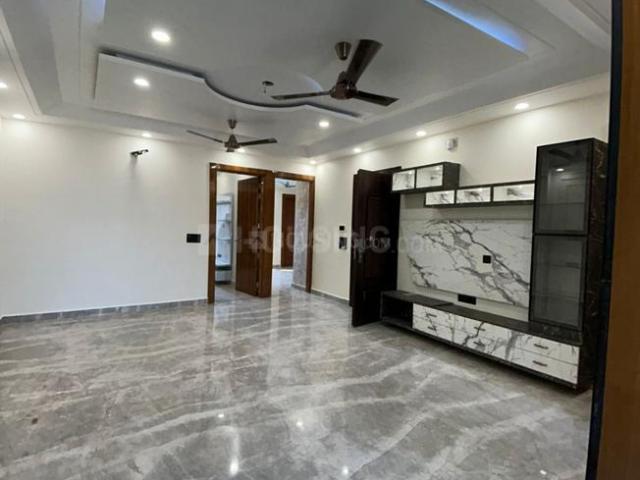 Flat for rent in East Delhi, Deri
