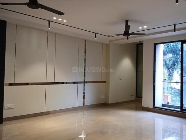 Flat for sale in East Delhi, Deri