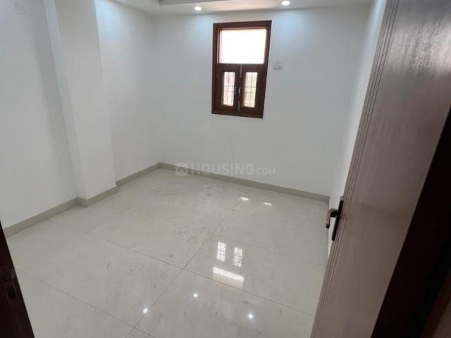 Flat for rent in Deri