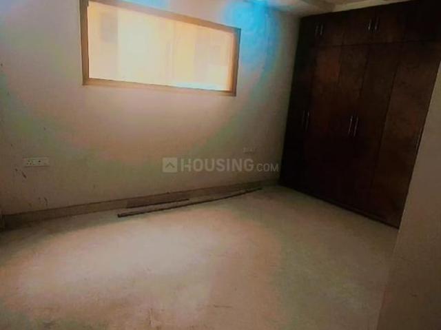 Flat for sale in West Delhi, Deri