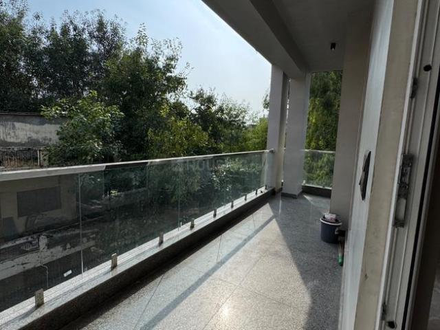 Flat for rent in Rajouri Garden, Delhi