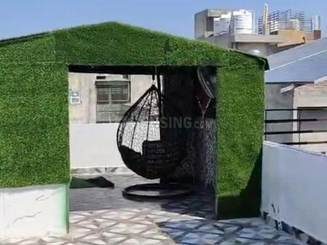 Flat for sale in West Delhi, Deri