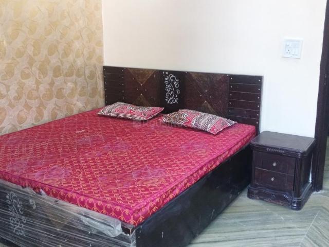 Flat for rent in Sharda Puri, Delhi