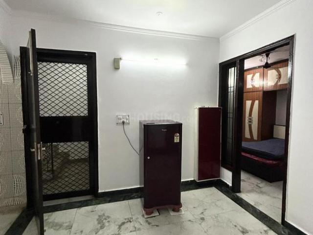 Flat for rent in Ramesh Nagar, Delhi