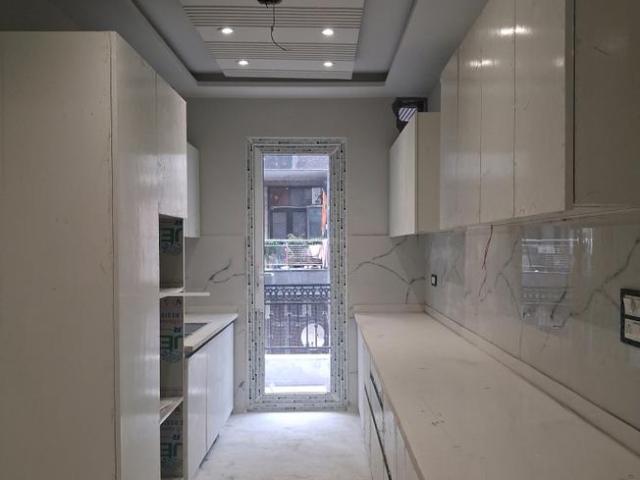Flat for rent in Rajouri Garden, Delhi