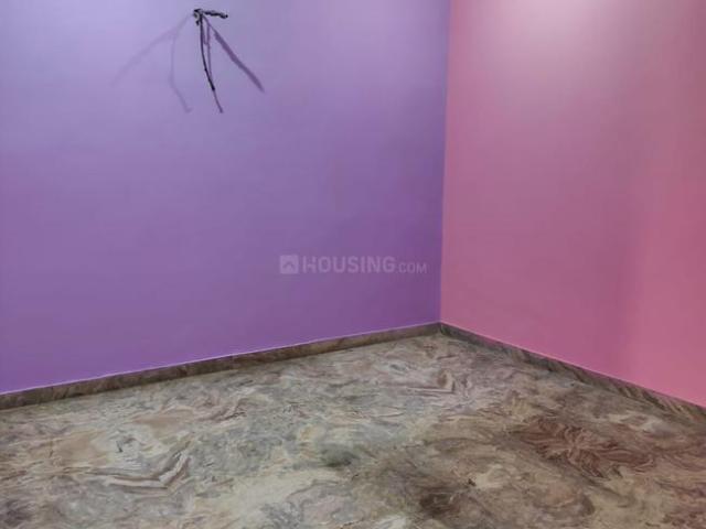 Flat for sale in Ramesh Nagar, Delhi