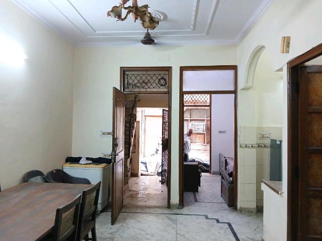 Flat for rent in West Delhi, Deri
