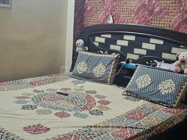 Flat for sale in West Delhi, Deri