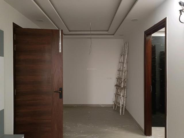 Flat for sale in Abdullahpur