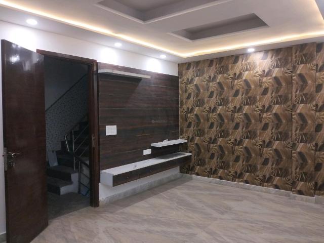 Flat for sale in Abdullahpur