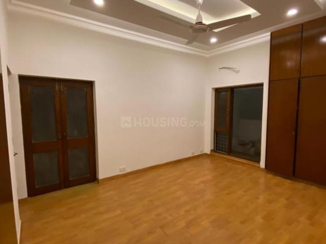 Flat for rent in South Delhi, Deri