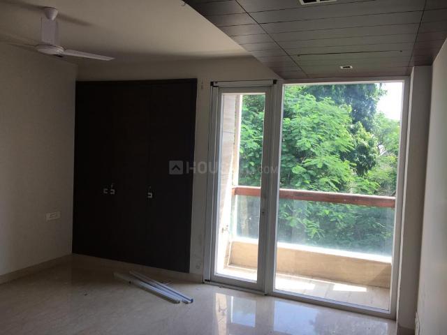 Flat for rent in South Delhi, Deri