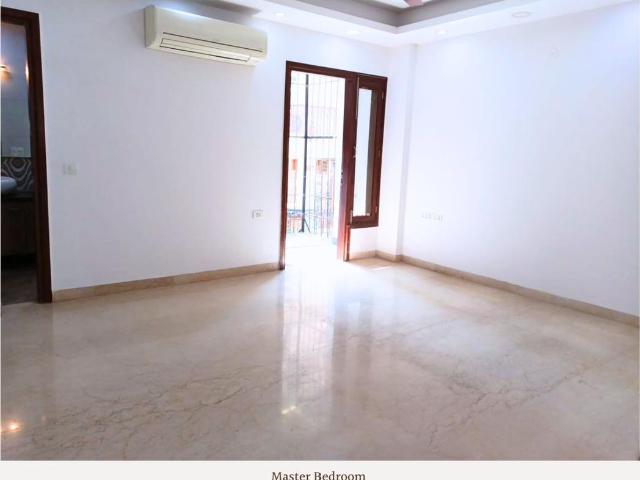 Flat for rent in South Delhi, Deri