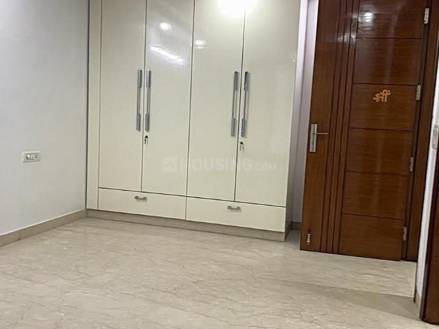 Flat for rent in Deri