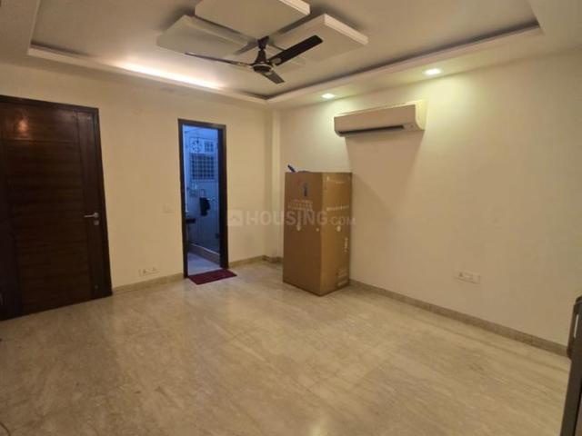 Flat for rent in Deri