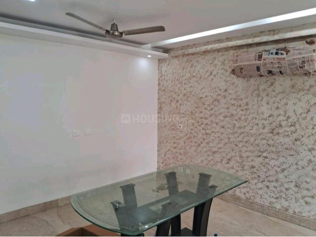Flat for rent in Deri
