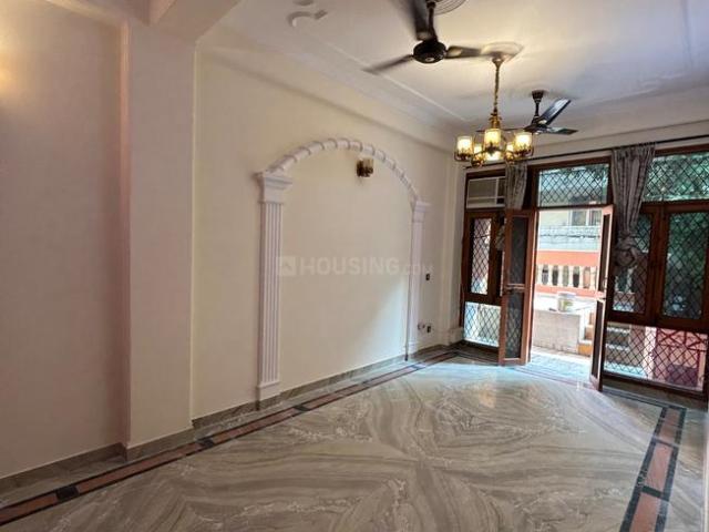 Flat for rent in Deri