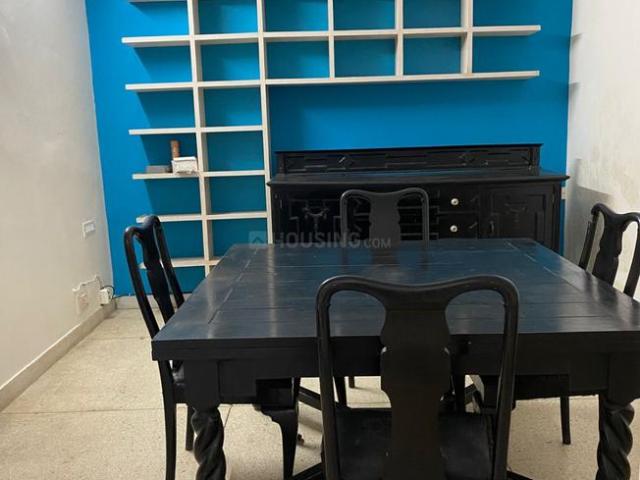Flat for rent in Deri
