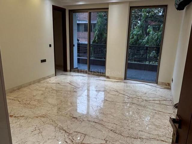 Flat for rent in Deri