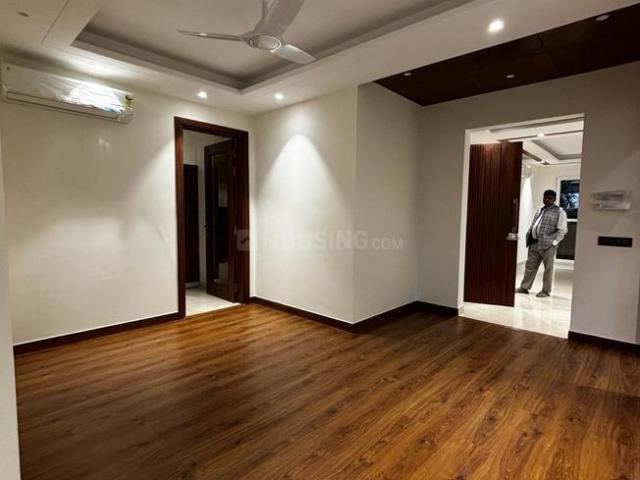 Flat for rent in Deri