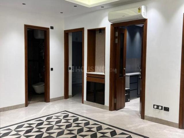 Flat for rent in Deri