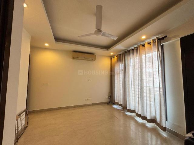 Flat for rent in Deri