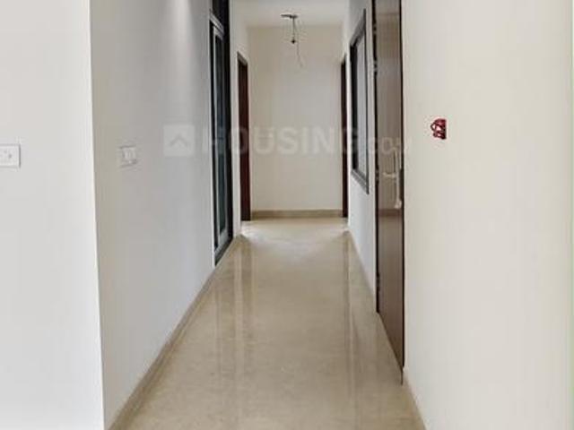 Flat for rent in Deri