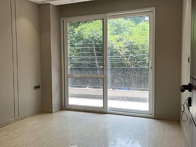 Flat for sale in Deri