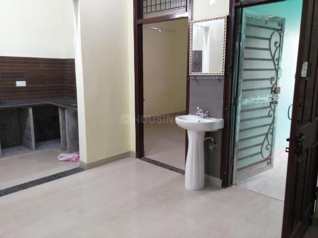 Flat for rent in Meerut