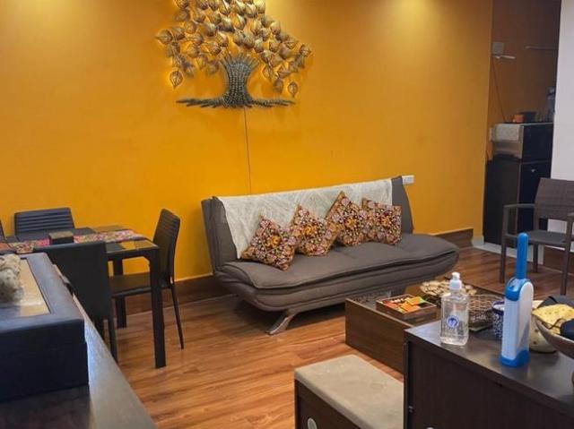 Flat for rent in South Delhi, Deri