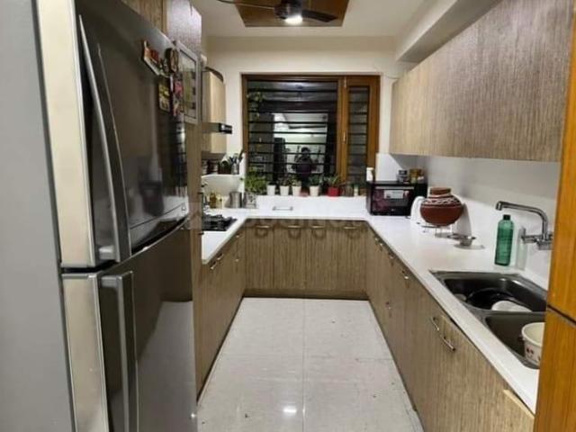 Flat for rent in South Delhi, Deri