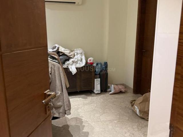 Flat for rent in South Delhi, Deri